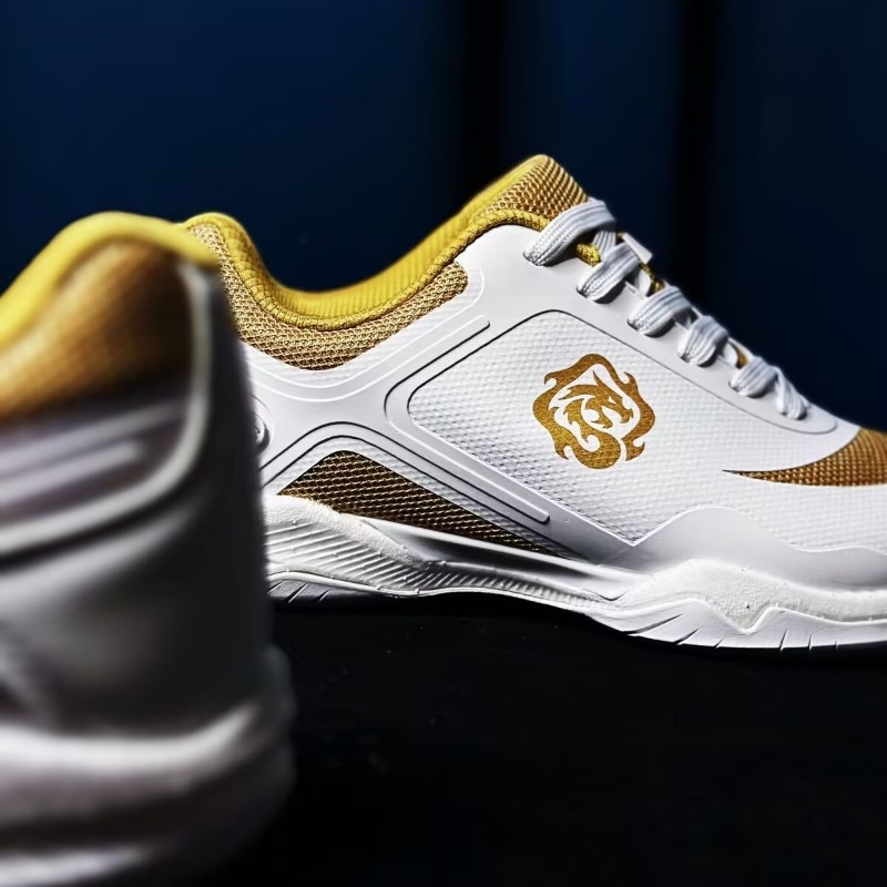 Scarpe da Tennis da Tavolo Cla - Table Tennis Court recensione e prezzo