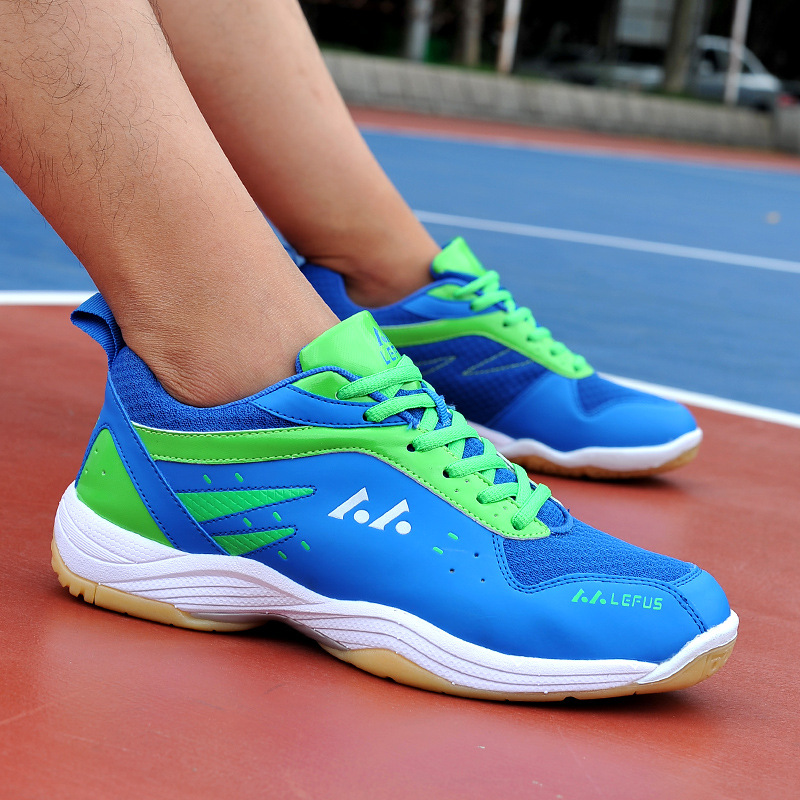 Nuove scarpe da badminton Comp - Table Tennis Court recensione e prezzo